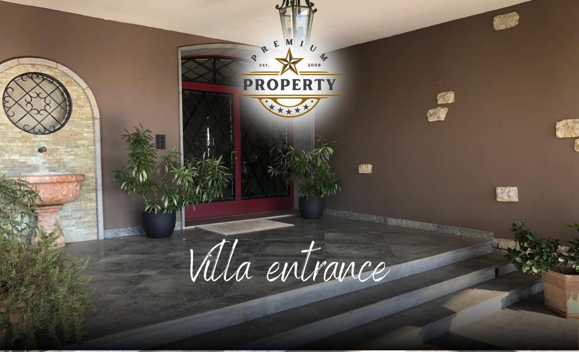 Suite Room With Private Pool Area, Near Como Lake, Private Parking I Villa Dei Leoni Morbio Inferiore 외부 사진
